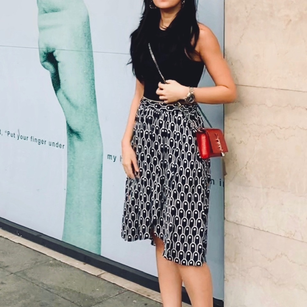 Armani Exchange Graphic Wrap Skirt size S